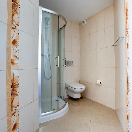 Two Bedroom With Rooftop Pool In *